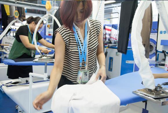 干洗店是如何干洗的?一般分為三個步驟 干洗店是如何干洗的?一般分為三個步驟