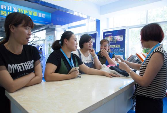 干洗店加盟那家 潔希亞干洗服務有保障